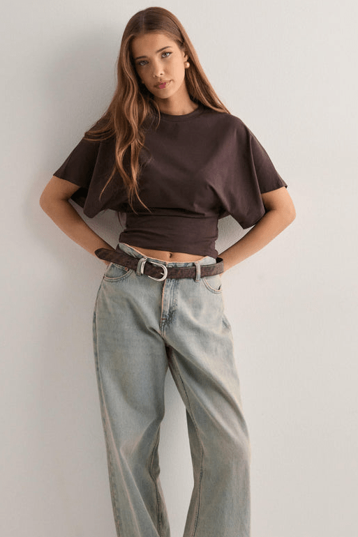 Trendy Women's Cropped T-Shirt with Relaxed Fit and Wide Sleeves 3