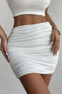 Mira – Polished Split Pleated Mini with Seamless Flow