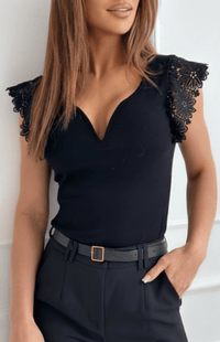 PURELACE – Elegant Lace Top Heart Neckline Soft Versatile Design