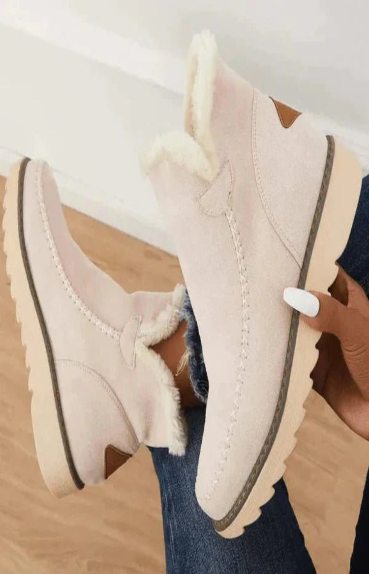 VELFUR – Women's Cozy Fur Lined Spring Ankle Boots with Chunky Platform Sole