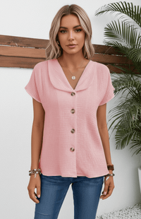 RIVELLA – Casual Button-Up T-Shirt with Chic Knotted Design