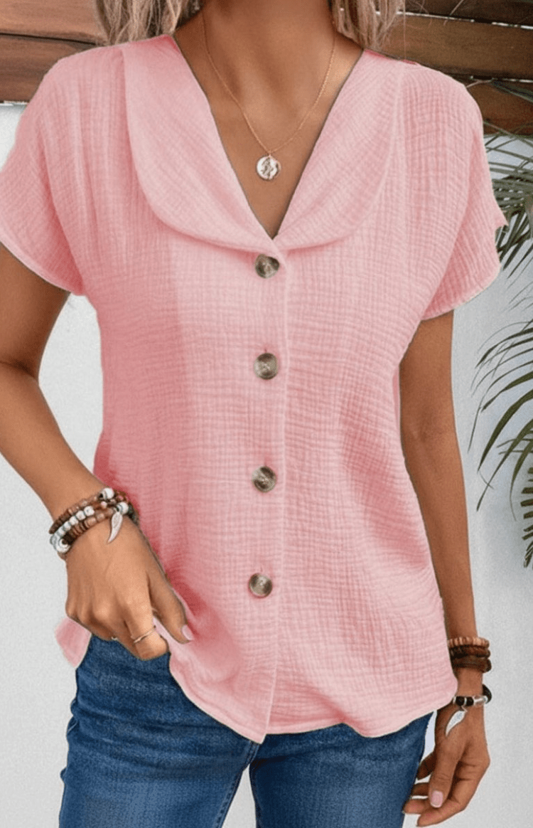 RIVELLA – Casual Button-Up T-Shirt with Chic Knotted Design