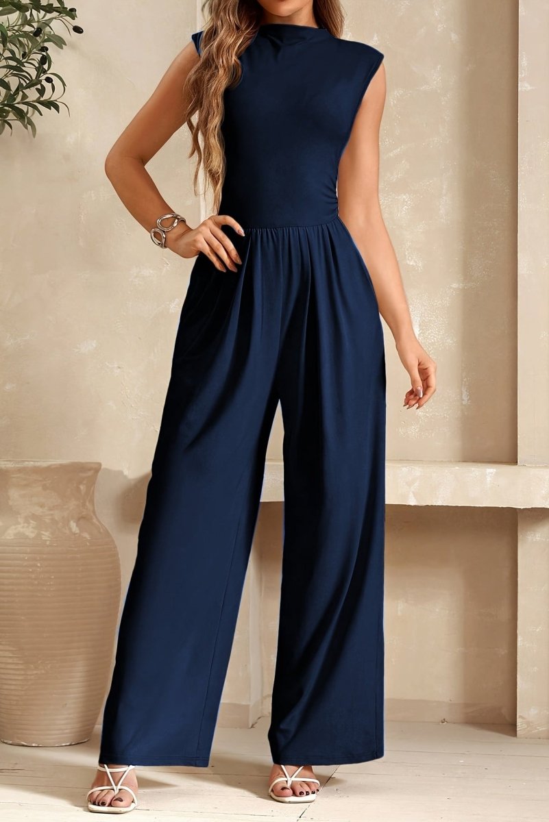 Noa – Polished Solid Jumpsuit with Seamless Silhouette Flow