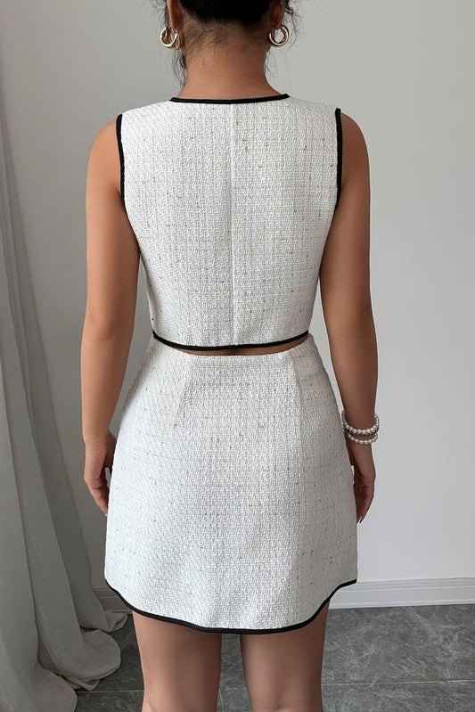 Xaya – Refined Sleeveless Top and A-Line Skirt with Pocket Detail