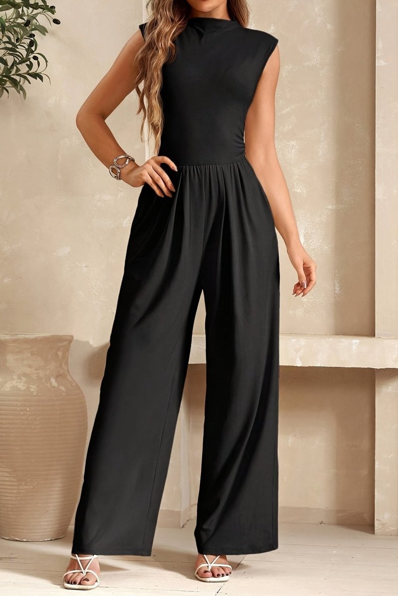 Noa – Polished Solid Jumpsuit with Seamless Silhouette Flow