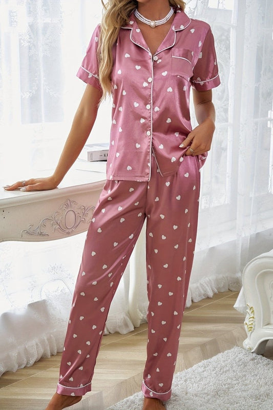 Whitney – Glossy Heart Print Lounge Set