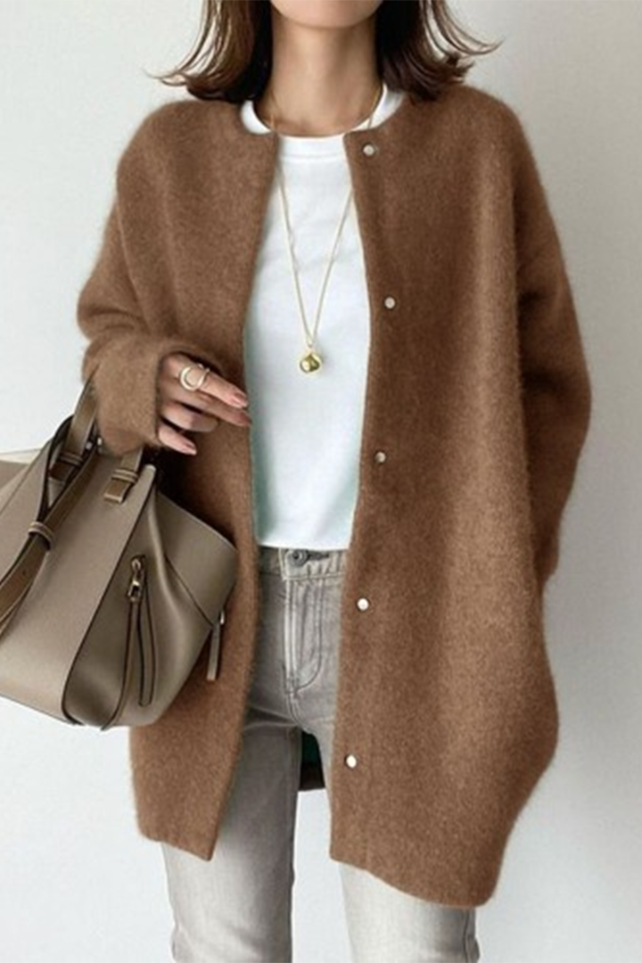 Amandine - Soft Breathable Cardigan with Tailored Fit for Everyday Elegance 2