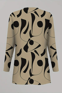 Auretta – Casual Luxe Ensemble