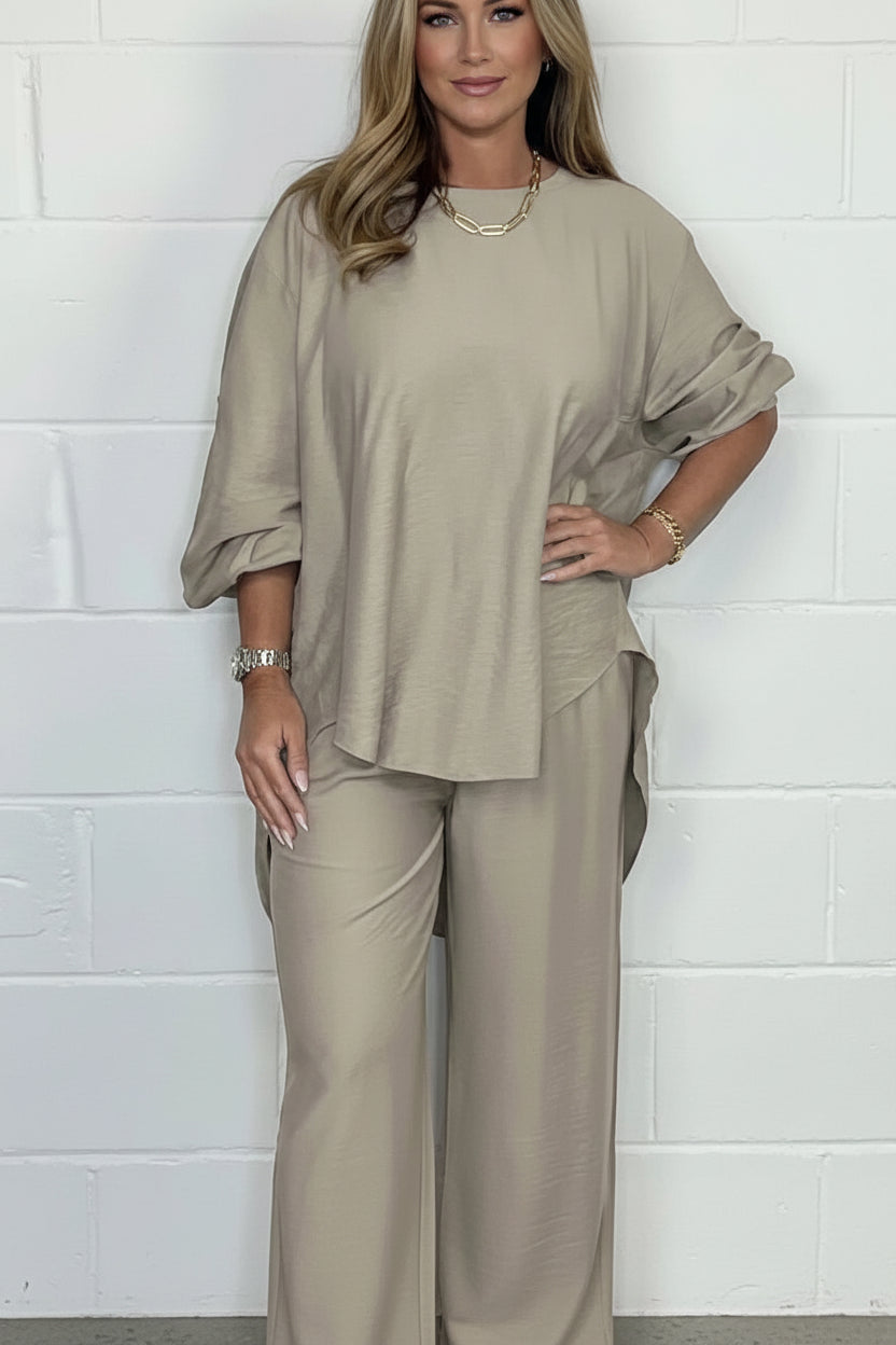 RELAXÉ – Women’s Elegant Sweatshirt Set with Loose Fit & Smooth Feel