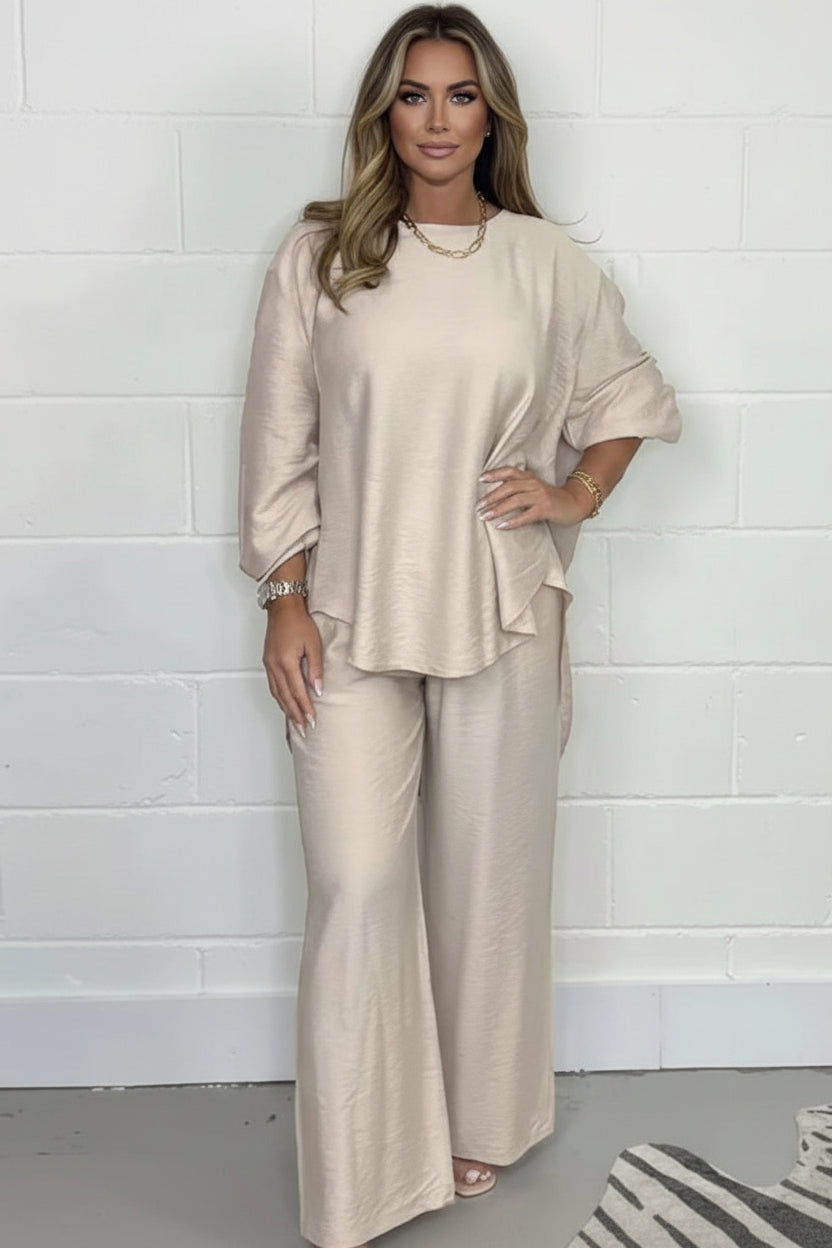 Chic Loose Sweatshirt Set for Women - Comfortable Fit & Elegant Design 3