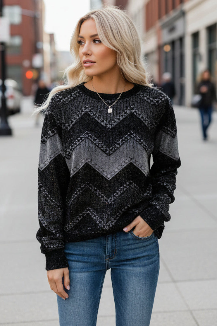Chic Print Pullover Sweatshirt - Cozy Warmth for Stylish Fall & Winter Outfits 0