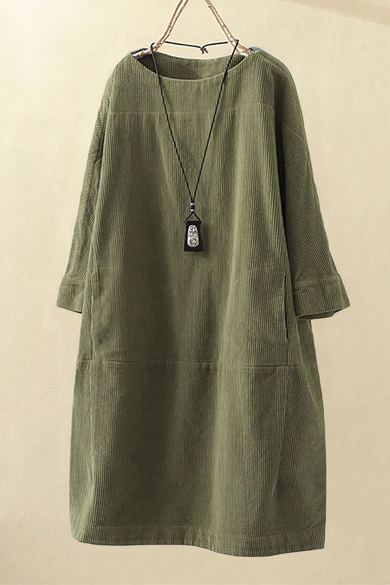 Chic Women's Midi Corduroy Dress with Pockets & Three-Quarter Sleeves 0