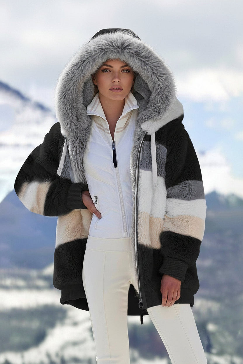 Christa - Oversized Hooded Jacket with Cozy Warmth & Practical Pockets 1