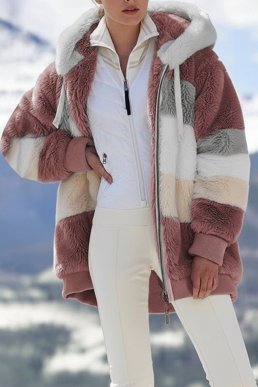 Christa - Oversized Hooded Jacket with Cozy Warmth & Practical Pockets 3