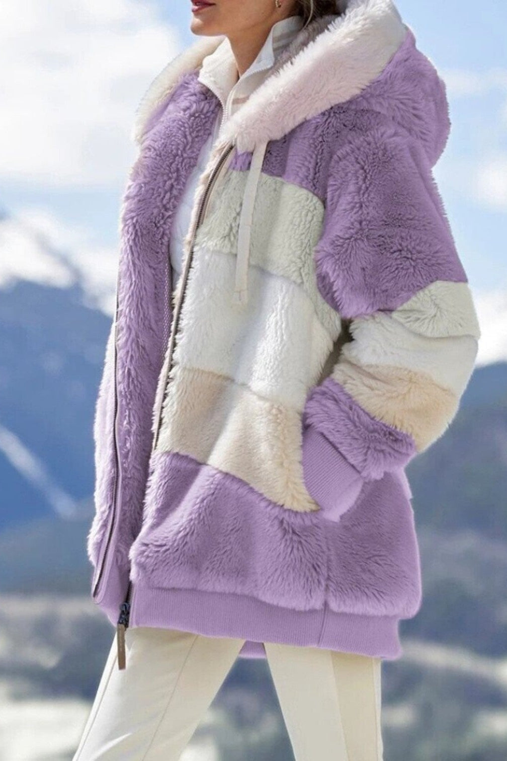 Christa - Oversized Hooded Jacket with Cozy Warmth & Practical Pockets 6