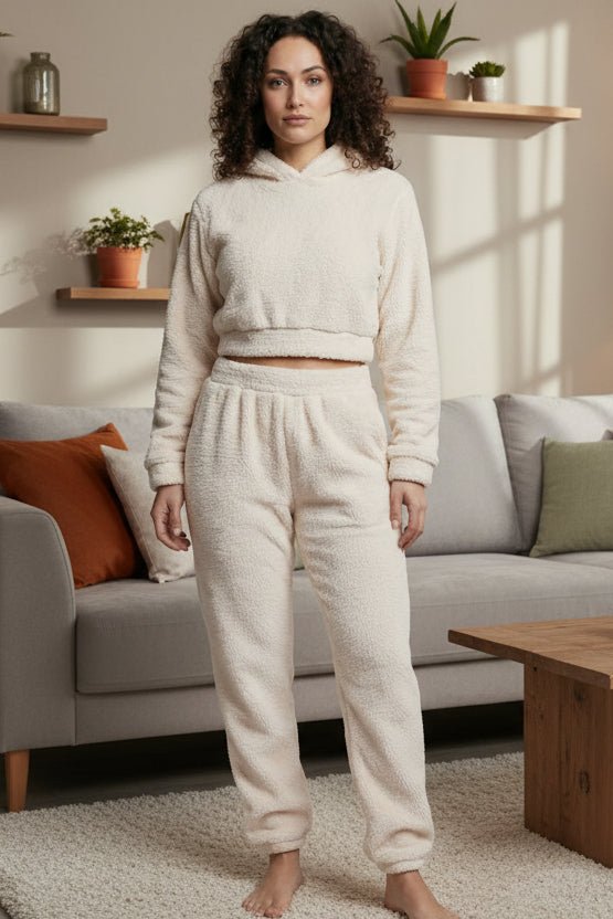 Cozy Fleece Lounge Set for Women - Stylish Hoodie and Comfortable Trousers 0