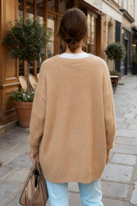 Elegant Loose-Fit Black Cardigan - Cozy Fine Knit Long Sleeve with Pockets 2