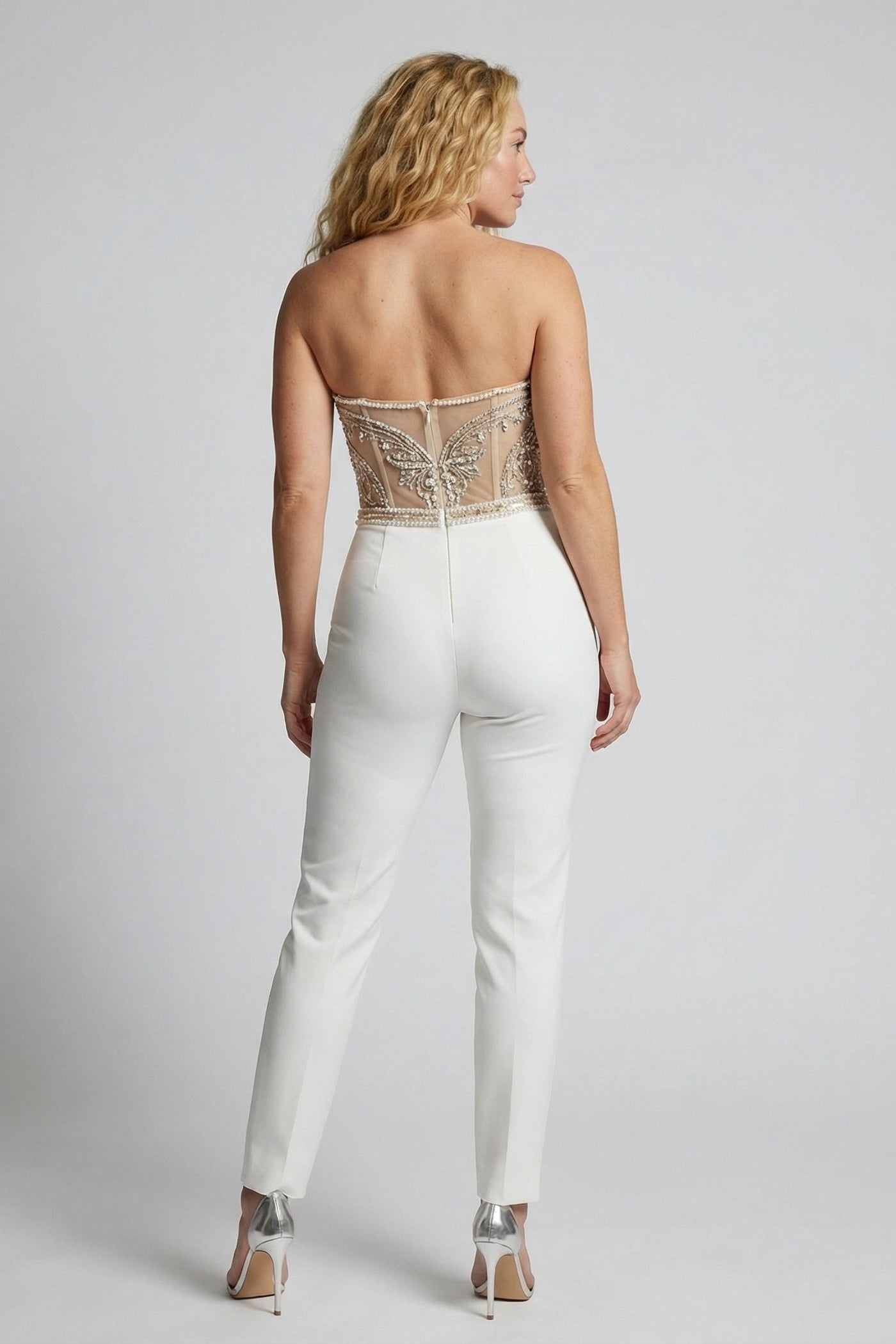 Elegant Strapless Jumpsuit for Women - Versatile Style & Flattering Fit 1