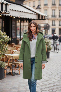 WINTERLYN – Thick Women’s Spring Coat with Regular Fit and Soft Hoodie