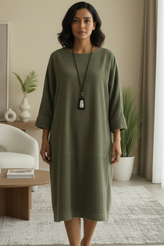 SOFTSTRIDE – Premium Corduroy Texture Midi Dress with Three-Quarter Length Sleeves