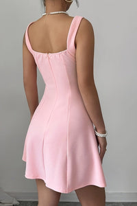 Luna - Everyday Chic Dress with Flowy Skirt and Feminine Shape 5