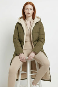 Reversible Black Puffer Jacket for Women - Warm Winter Coat with Soft Inner Structure 5