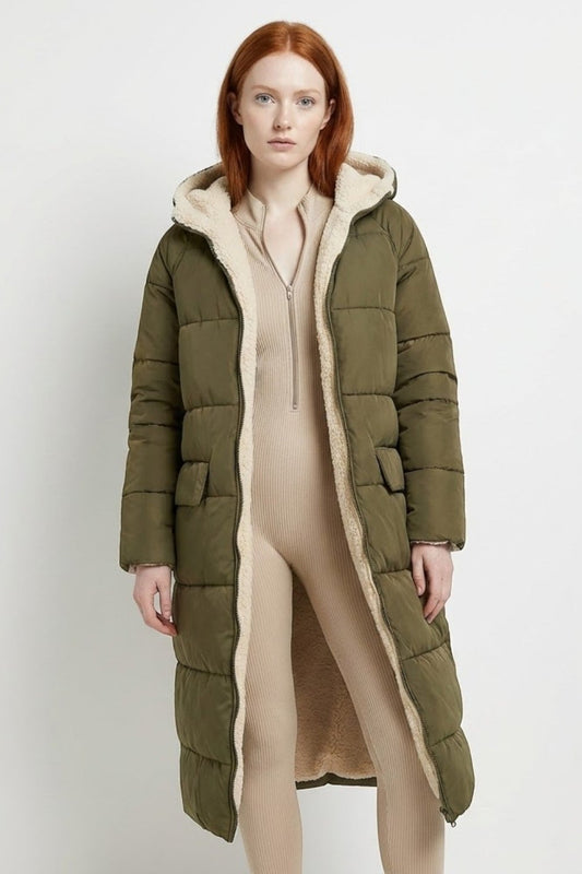 Reversible Black Puffer Jacket for Women - Warm Winter Coat with Soft Inner Structure 7