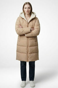 Reversible Black Puffer Jacket for Women - Warm Winter Coat with Soft Inner Structure 8