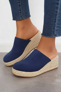 Stylish Women's Platform Sandals with Breathable Design for All-Day Comfort 0