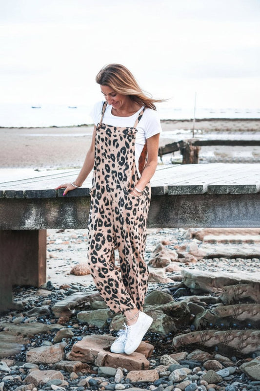 TRENDLYNX – Leopard Print Jumpsuit with Soft Feel and Modern Look